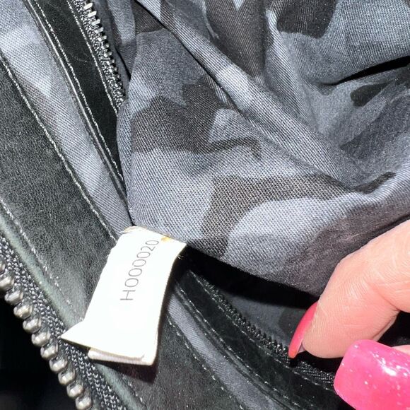 Jimmy Choo Laptop Holder/Clutch/Wristlet Black and Red Leather With Studs - Picture 14 of 16